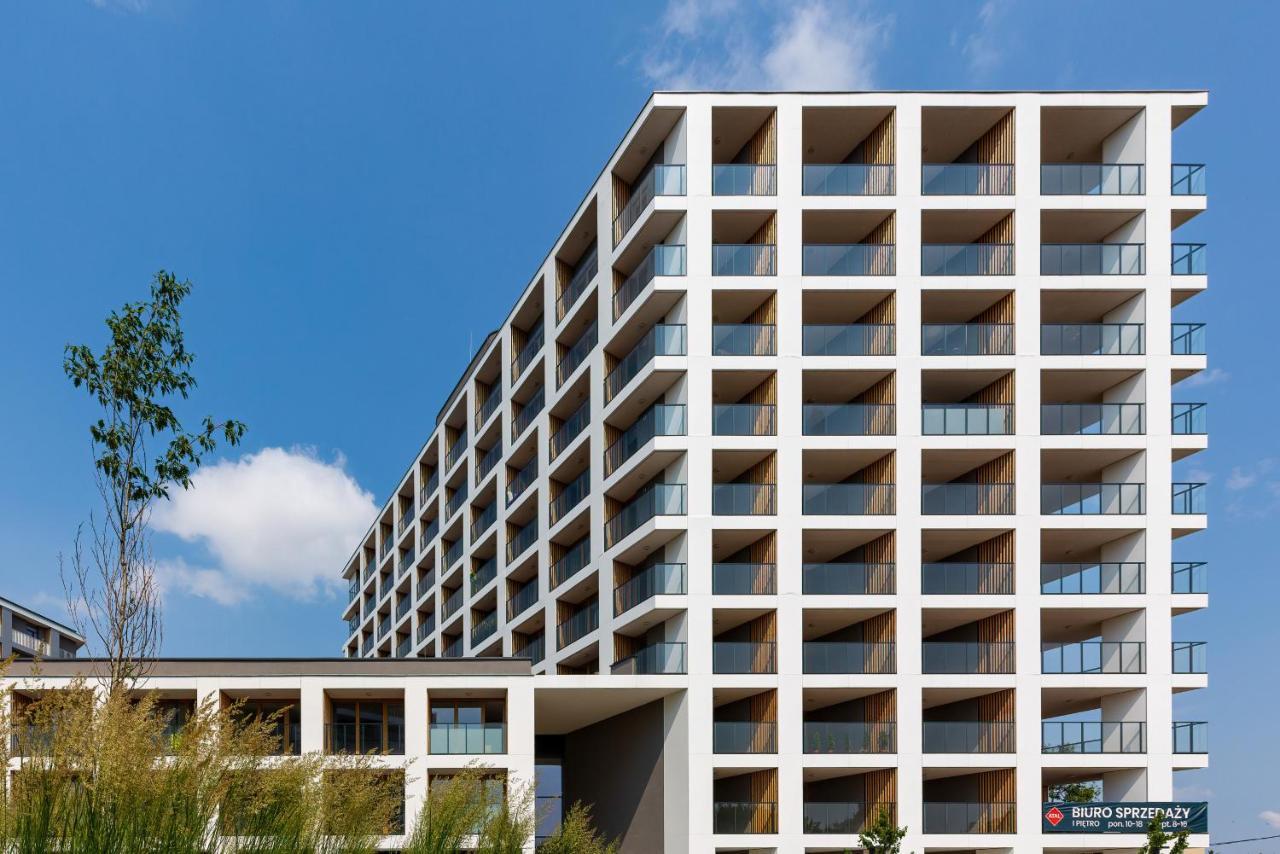 Studio With Balcony Warsaw Kokoryczki By Noclegi Renters Luaran gambar